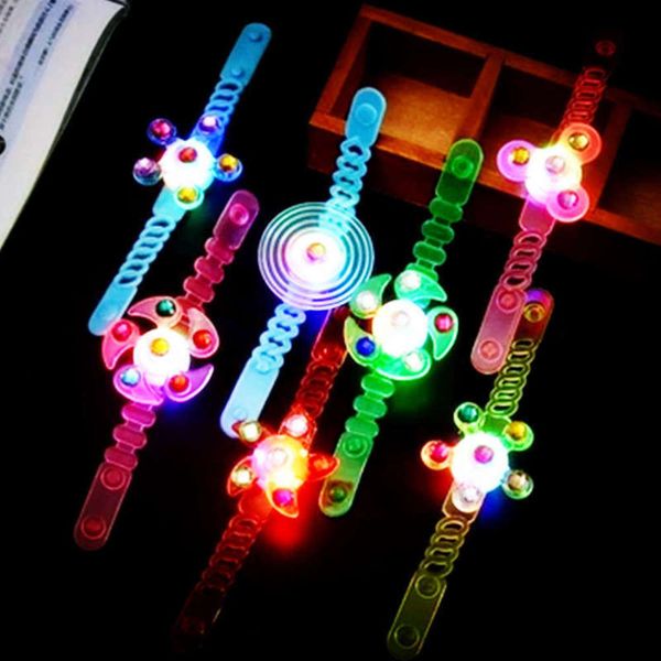 watch light-emitting colorful children's gyroscope toys small gift lovely christmas patting circle at night, Slivery;brown
watch light-emitting colorful children's gyroscope toys small gift lovely christmas patting circle at night, Slivery;brown