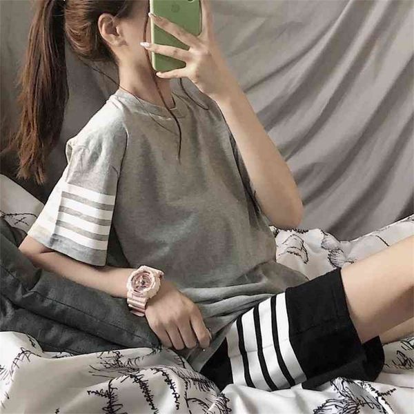 70% outlet online new summer four bar short sleeve t-shirt fashion loose version harajuku hong kong style women's clothes for students, White;black
70% outlet online new summer four bar short sleeve t-shirt fashion loose version harajuku hong kong style women's clothes for students, White;black