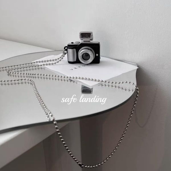 pendant necklaces small camera necklace men and women trendy hip hop bungee retro flash can sound creative gift, Silver
pendant necklaces small camera necklace men and women trendy hip hop bungee retro flash can sound creative gift, Silver