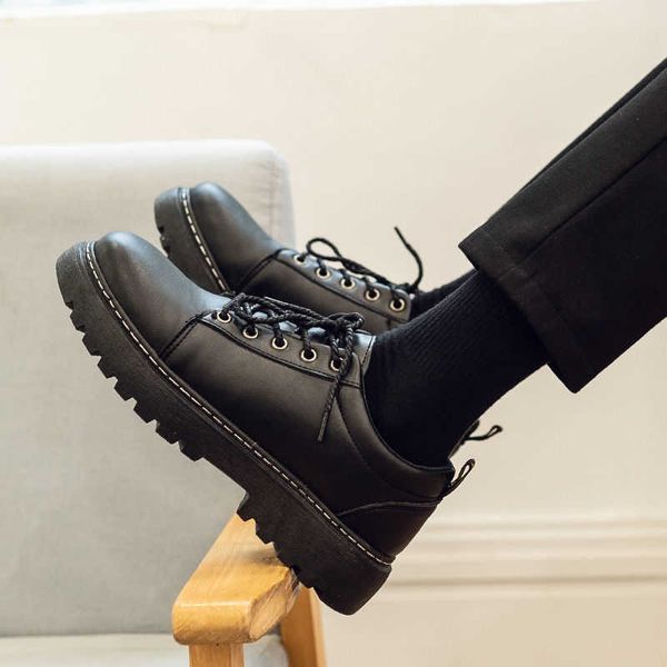 autumn leather sho men's korean version fashion busins drs british leisure versatile black youth round head small 
autumn leather sho men's korean version fashion busins drs british leisure versatile black youth round head small