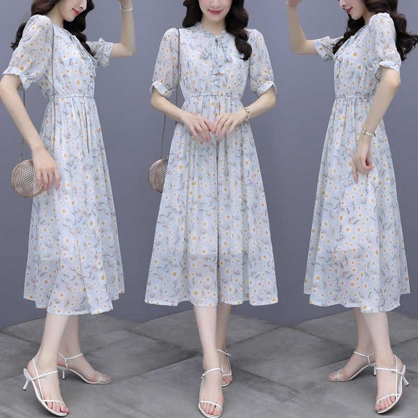 2021 xia dress xianqi, covering meat and showing thin, fashionable high-end floral chiffon skirt by the sea, Black;gray
2021 xia dress xianqi, covering meat and showing thin, fashionable high-end floral chiffon skirt by the sea, Black;gray