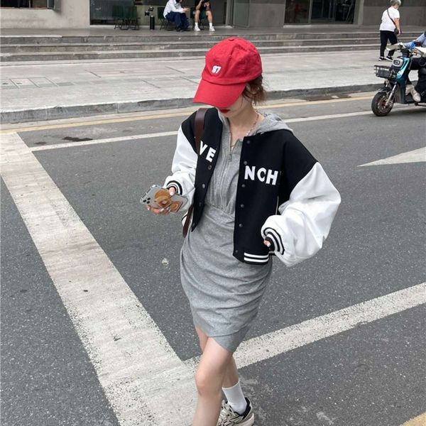 college girls contrast color baseball jacket women's autumn outside round neck cardigan top, Black;brown
college girls contrast color baseball jacket women's autumn outside round neck cardigan top, Black;brown