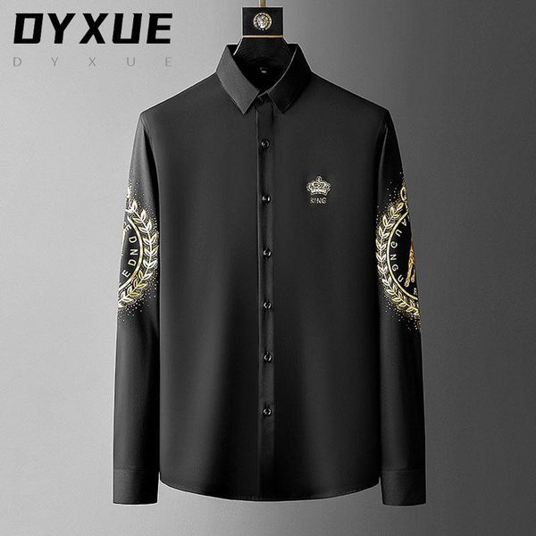 men's casual shirts 2021 brand rhinestone letter men long sleeve business shirt printing slim social nightclub chemise, White;black
men's casual shirts 2021 brand rhinestone letter men long sleeve business shirt printing slim social nightclub chemise, White;black
