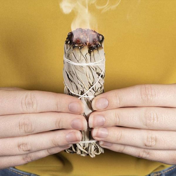 fragrance lamps white bundles smudge sticks for home cleansing healing meditation smudging rituals
fragrance lamps white bundles smudge sticks for home cleansing healing meditation smudging rituals