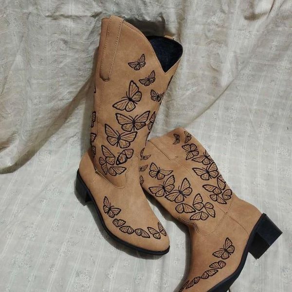 boots 2021 fall/winter european and american western butterfly embroidery mid-heel thick-heel high-tube pointed toe knight women, Black
boots 2021 fall/winter european and american western butterfly embroidery mid-heel thick-heel high-tube pointed toe knight women, Black