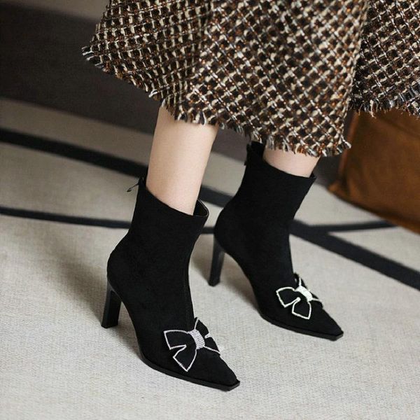 boots zawsthia faux suede solid black slim women shoes thick high heels office lady pumps woman fashion with bowtie big size 44
boots zawsthia faux suede solid black slim women shoes thick high heels office lady pumps woman fashion with bowtie big size 44