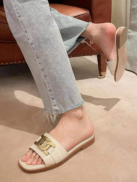 metal button net red slippers: new women's fashion in, Black