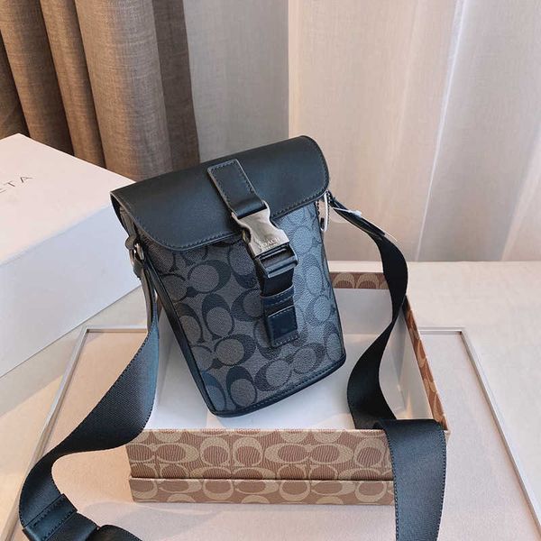 2021 new kou shoulder bag mobile phone french fries bucket track flip messenger factory outlet bagszly
2021 new kou shoulder bag mobile phone french fries bucket track flip messenger factory outlet bagszly