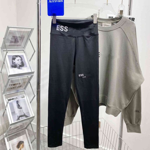 70% off tide reflective letter printed shark pants women's black autumn new elastic sports leisure nine point leggings
70% off tide reflective letter printed shark pants women's black autumn new elastic sports leisure nine point leggings