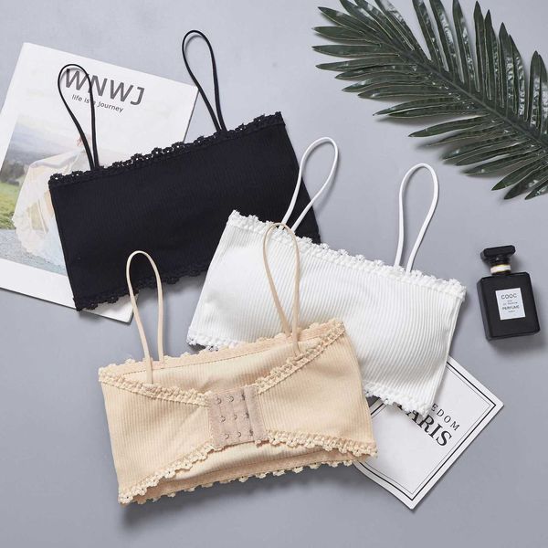 thread cotton wrapped three row sports vest without steel ring underwear lace side sling bra girl, Black;white
thread cotton wrapped three row sports vest without steel ring underwear lace side sling bra girl, Black;white