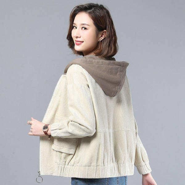 women's jackets add velvet and thick corduroy coat autumn winter korean version of loose large size fashion casual women jacket, Black;brown 
women's jackets add velvet and thick corduroy coat autumn winter korean version of loose large size fashion casual women jacket, Black;brown