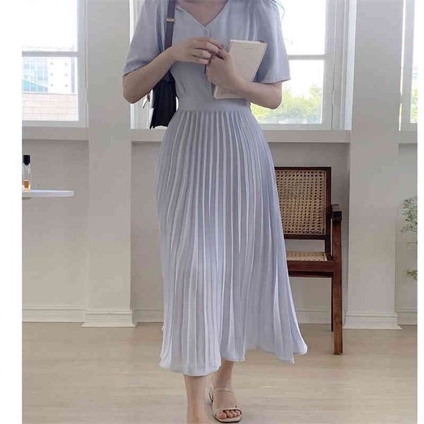 summer style elegant solid waist slim v-neck pleated skirt korean one-piece womens casual wear ladies office wear, Black;gray
summer style elegant solid waist slim v-neck pleated skirt korean one-piece womens casual wear ladies office wear, Black;gray