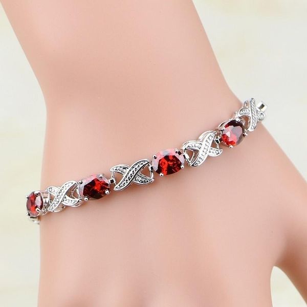 charm bracelets fashion cross chain inlaid multi-color crystal zircon bracelet for women trendy casual jewelry holiday gift, Golden;silver
charm bracelets fashion cross chain inlaid multi-color crystal zircon bracelet for women trendy casual jewelry holiday gift, Golden;silver