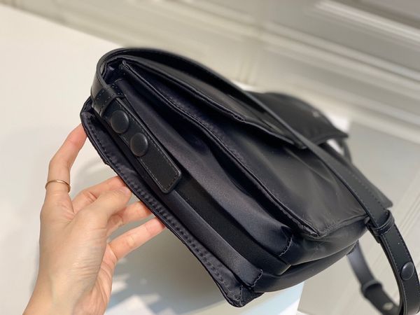 women luxurys designers bags 2021 shoulder nylon sportsxy leisure style crossbody bag zhouzhoubao123 designer handbags purse wallet handbags
women luxurys designers bags 2021 shoulder nylon sportsxy leisure style crossbody bag zhouzhoubao123 designer handbags purse wallet handbags