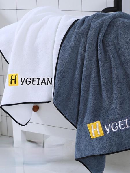 towel pure cotton absorbs water dry quickly no shedding household lovers wear bath
towel pure cotton absorbs water dry quickly no shedding household lovers wear bath