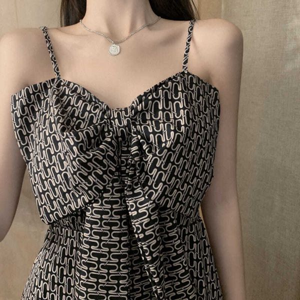 retro plaid spaghetti strap mini dresses women casual party short fashion backless dresses vintage black women clothes, Black;gray
retro plaid spaghetti strap mini dresses women casual party short fashion backless dresses vintage black women clothes, Black;gray