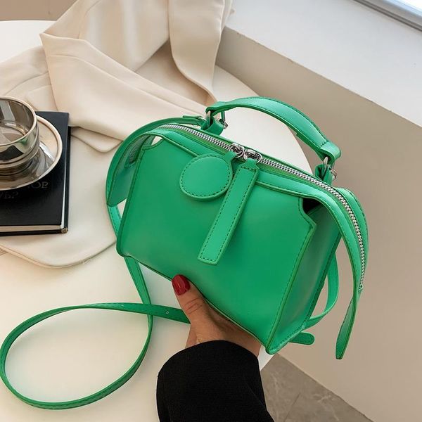 spring/summer fema bag candy color temperament small diligent portable boston square one-shoulder trendy new large-capacity 2 lprel
spring/summer fema bag candy color temperament small diligent portable boston square one-shoulder trendy new large-capacity 2 lprel