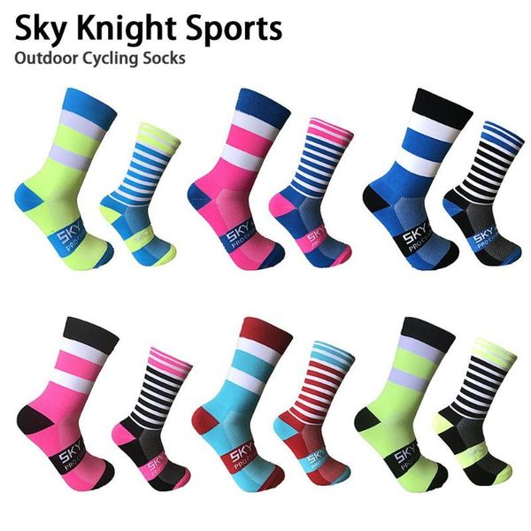chinlon sports outdoor cycling socks left and right feet wave point striped bikes calcetines carefully, Black
chinlon sports outdoor cycling socks left and right feet wave point striped bikes calcetines carefully, Black