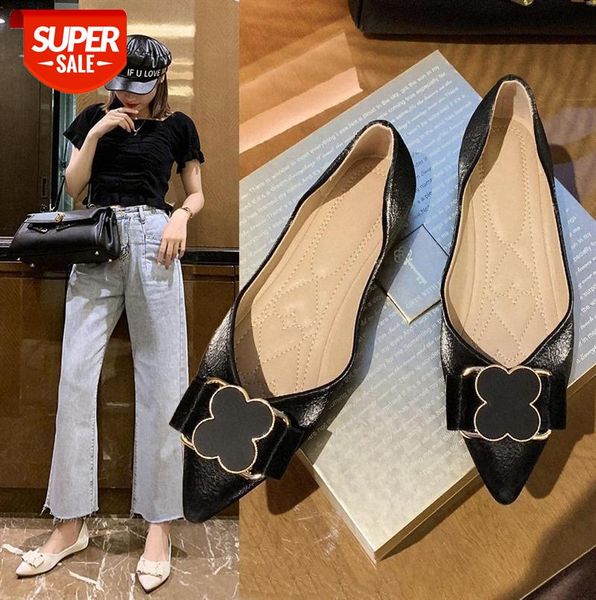 single shoes women's shallow mouth pointed toe beanie flat korean soft soled evening fashion scoop #a09s
single shoes women's shallow mouth pointed toe beanie flat korean soft soled evening fashion scoop #a09s