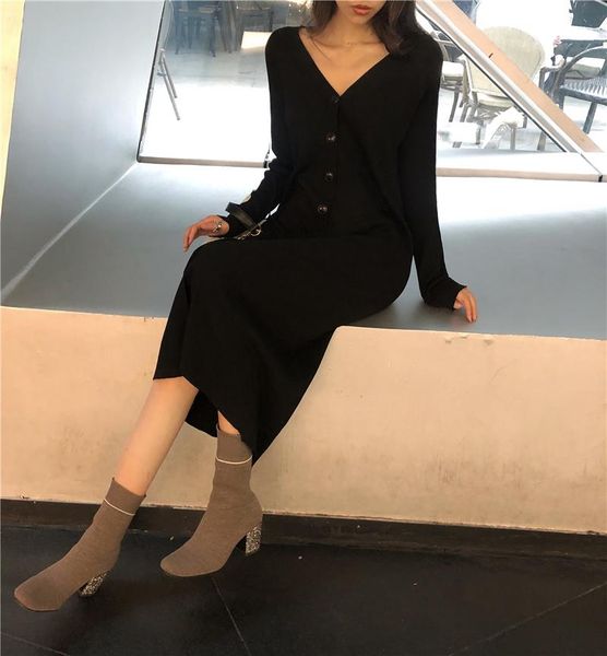 casual dresses spring and autumn french v-neck dress shirt fat mm black belly covering suitable for people's children, Black;gray
casual dresses spring and autumn french v-neck dress shirt fat mm black belly covering suitable for people's children, Black;gray