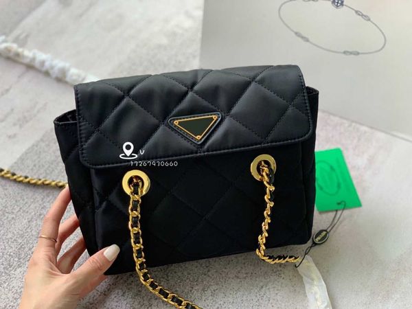 vintage parachute rhombic chain antique bag black nylon single room slant cross casual armpit bag vagrantzly
vintage parachute rhombic chain antique bag black nylon single room slant cross casual armpit bag vagrantzly