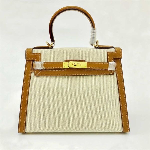 luxury bag handbag popular canvas women's 2022 new fashion lychee pattern head leather single shoulder messenger women's
luxury bag handbag popular canvas women's 2022 new fashion lychee pattern head leather single shoulder messenger women's