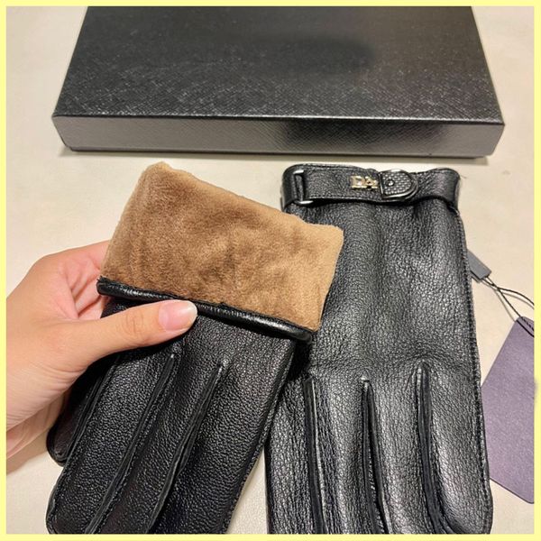 men designer gloves winter luxury black genuine leather mittens brands fingers glove for mens warm cashmere inside touch screen mitten good, Blue;gray
men designer gloves winter luxury black genuine leather mittens brands fingers glove for mens warm cashmere inside touch screen mitten good, Blue;gray