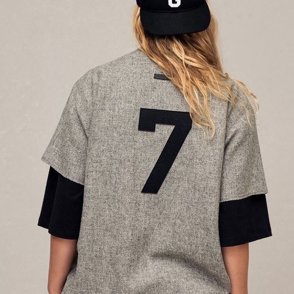 europe usa autumn casual skateboard vest woolen cardigan men high street sleeveless streetwear oversize long weskit, Black;white
europe usa autumn casual skateboard vest woolen cardigan men high street sleeveless streetwear oversize long weskit, Black;white