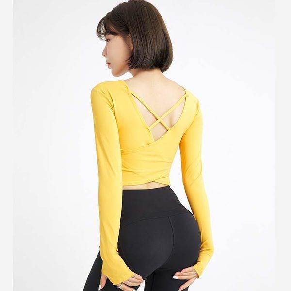 yoga outfit women shirts crop sport long sleev fitness t-shirt thumb holes sports blouse training gym clothing open back tank
yoga outfit women shirts crop sport long sleev fitness t-shirt thumb holes sports blouse training gym clothing open back tank
