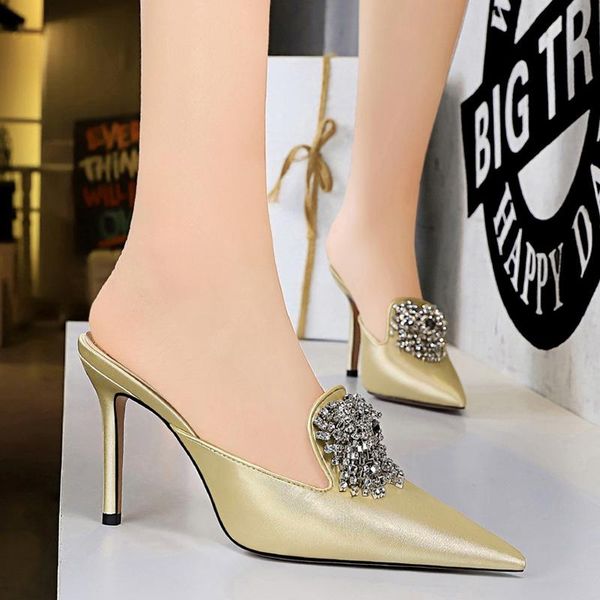 slippers 2021 women luxury 10.5cm high heels slides mules designer lady gold silver crystal outsides prom shoes for, Black
slippers 2021 women luxury 10.5cm high heels slides mules designer lady gold silver crystal outsides prom shoes for, Black