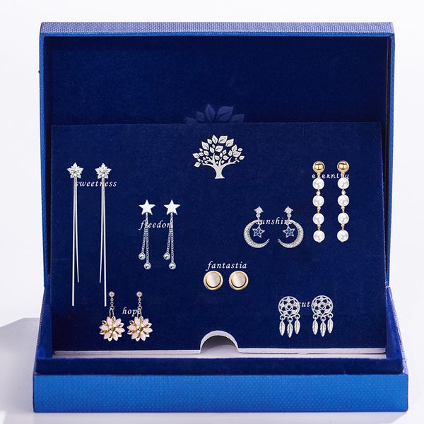 s925 silver ear nail set one week mini five pointed star earrings simple long round face thin valentine's day gift, Black
s925 silver ear nail set one week mini five pointed star earrings simple long round face thin valentine's day gift, Black