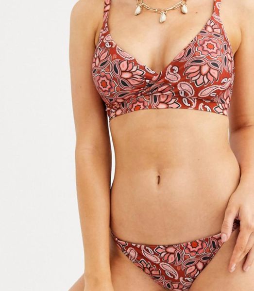 summer print solid beach swimsuit swimsuits for women halter backless swimwear thong female bikini two-piece suits
summer print solid beach swimsuit swimsuits for women halter backless swimwear thong female bikini two-piece suits