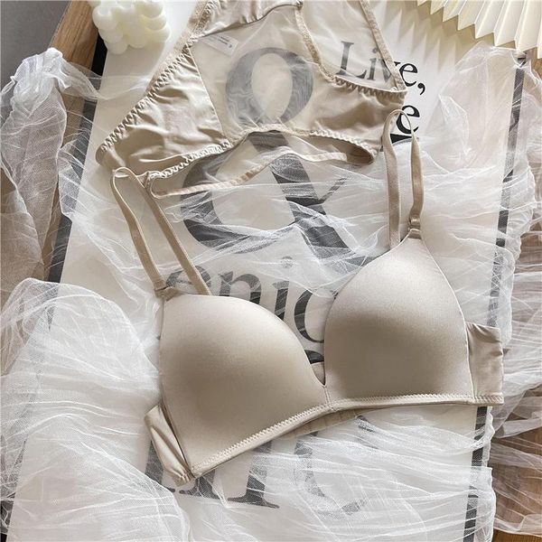 bras sets simple solid color thin triangle cup bra set no steel ring big breasts white underwear comfortable seamless glossy lingerie, Red;black
bras sets simple solid color thin triangle cup bra set no steel ring big breasts white underwear comfortable seamless glossy lingerie, Red;black