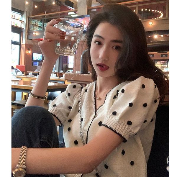 women's t-shirt 2021 summer female knitted cardigan crop tees women fashion polka dot short sleeve t-shirts v-neck button up x269, White
women's t-shirt 2021 summer female knitted cardigan crop tees women fashion polka dot short sleeve t-shirts v-neck button up x269, White