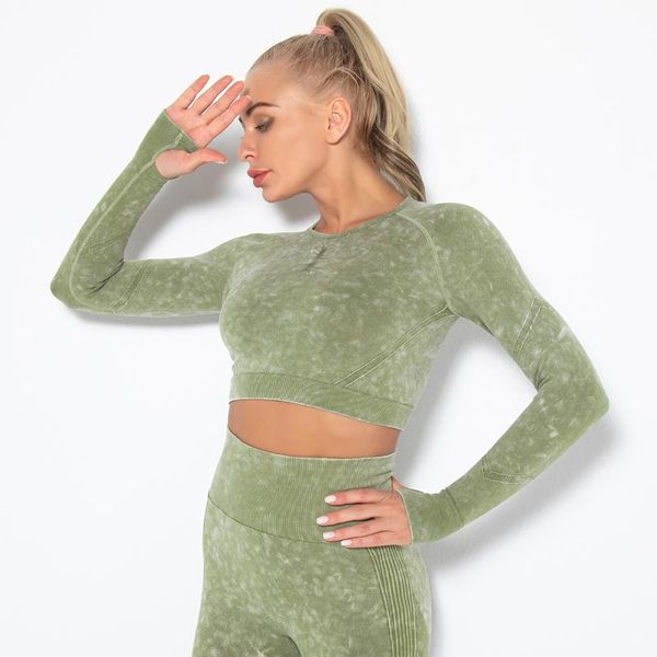 yoga outfit seamless fitness clothes women's tight-fitting quick-drying sports running long sleeve gym crop top
yoga outfit seamless fitness clothes women's tight-fitting quick-drying sports running long sleeve gym crop top