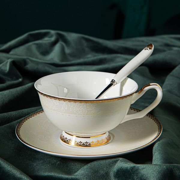 cups & saucers embossed european coffee cup set high-grade english afternoon tea luxury bone porcelain exquisite gift box
cups & saucers embossed european coffee cup set high-grade english afternoon tea luxury bone porcelain exquisite gift box