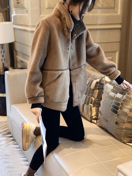 women's wool & blends fanlis fluffy imitation golden mink coat woolen short loose han chun autumn 2021, Black
women's wool & blends fanlis fluffy imitation golden mink coat woolen short loose han chun autumn 2021, Black