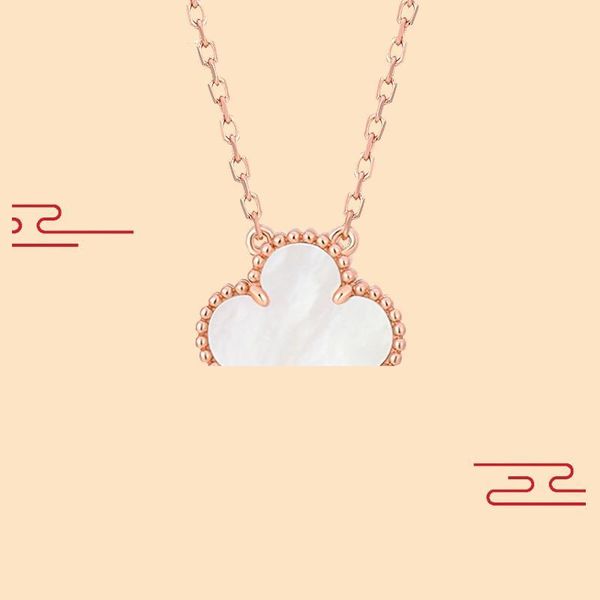 2021 s925 silver fashion pendant classic 18k gold 4/four leaf clover flower necklace pendant chain for women&girls valentine's mother&#
2021 s925 silver fashion pendant classic 18k gold 4/four leaf clover flower necklace pendant chain for women&girls valentine's mother&#