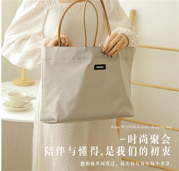 designers duffel bags 45cm 55cm luxury large capacity travel sale women men genuine leather shoulder fashion bag carry rivets with lock head
designers duffel bags 45cm 55cm luxury large capacity travel sale women men genuine leather shoulder fashion bag carry rivets with lock head