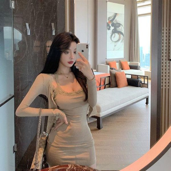 women's t-shirt lace suspenders waist trimming knitted dress versatile long sleeve small cardigan two-piece hong kong style suit, White
women's t-shirt lace suspenders waist trimming knitted dress versatile long sleeve small cardigan two-piece hong kong style suit, White