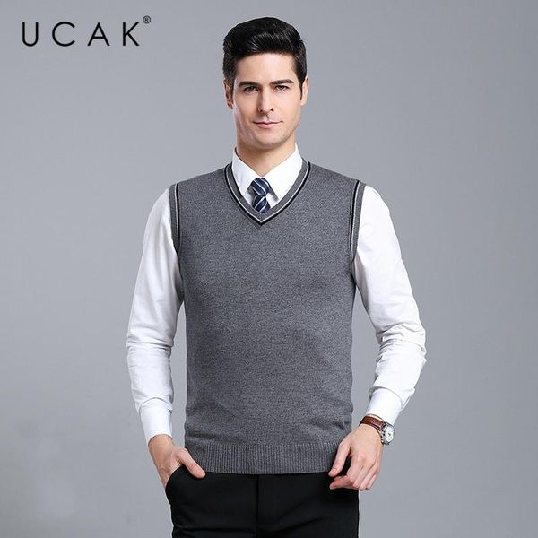 men's vests ucak brand sweater men clothes streetwear wool v-neck vest autumn winter solid color pull homme clothing u1105, Black;white
men's vests ucak brand sweater men clothes streetwear wool v-neck vest autumn winter solid color pull homme clothing u1105, Black;white