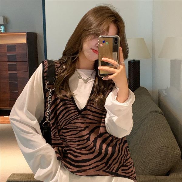 women's vests sweater vest women zebra striped v-neck harajuku streetwear oversize stylish retro soft casual outwear korean simple ins, Black;white
women's vests sweater vest women zebra striped v-neck harajuku streetwear oversize stylish retro soft casual outwear korean simple ins, Black;white