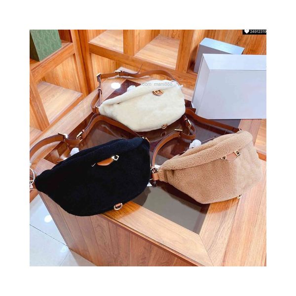 2022 luxury furry waist bags fashion crossbody lamb wool bag autumn winter purses medium size men & women
2022 luxury furry waist bags fashion crossbody lamb wool bag autumn winter purses medium size men & women
