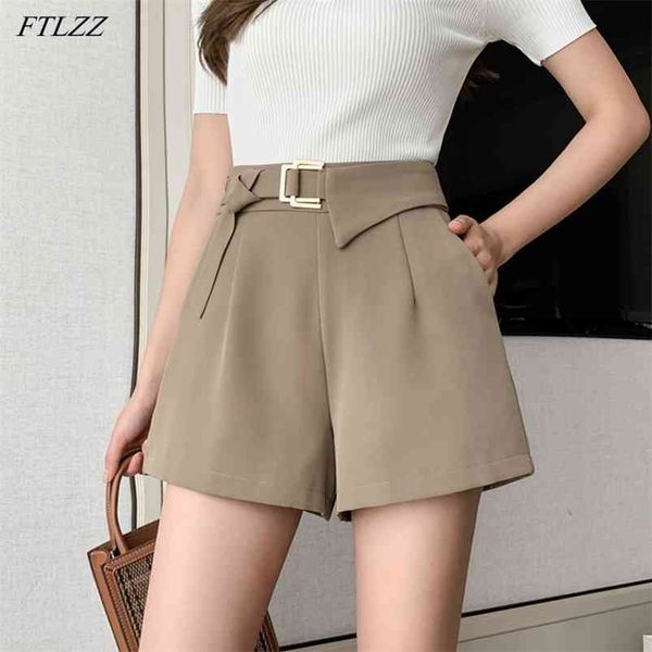 spring summer women high waist asymmetrical belt wide leg black shorts casual female loose streetwear lady 210430, White;black
spring summer women high waist asymmetrical belt wide leg black shorts casual female loose streetwear lady 210430, White;black