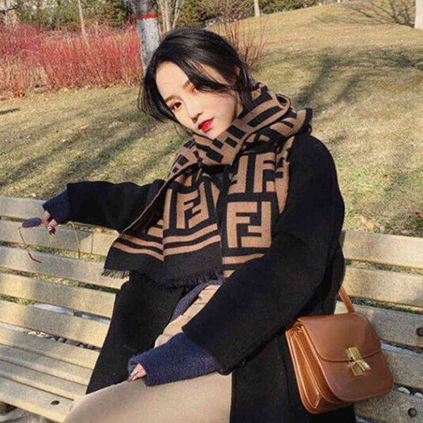 70% off design 2021 autumn and new high-grade scarf long printed warm shawl coffee versatile foreign style, Blue;gray
70% off design 2021 autumn and new high-grade scarf long printed warm shawl coffee versatile foreign style, Blue;gray
