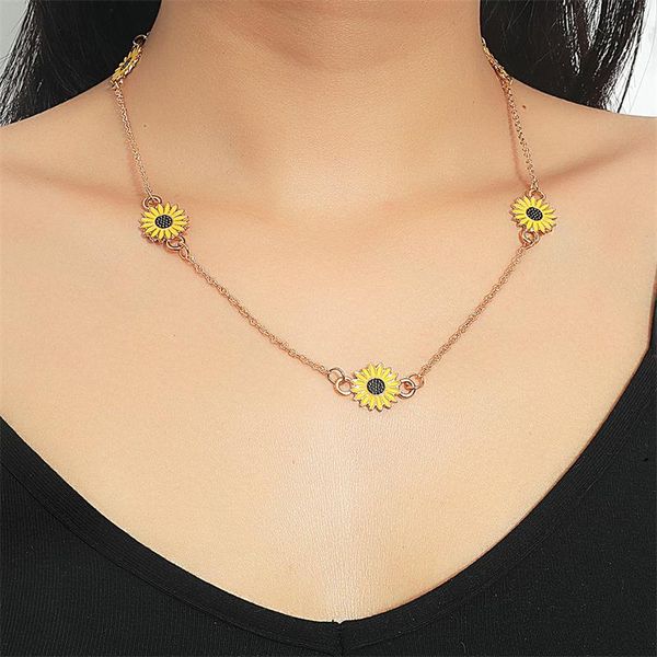 chains fashion simple ins wind creative sunflower necklace retro style clavicle chain temperament women's stainless steel jewelry, Silver
chains fashion simple ins wind creative sunflower necklace retro style clavicle chain temperament women's stainless steel jewelry, Silver