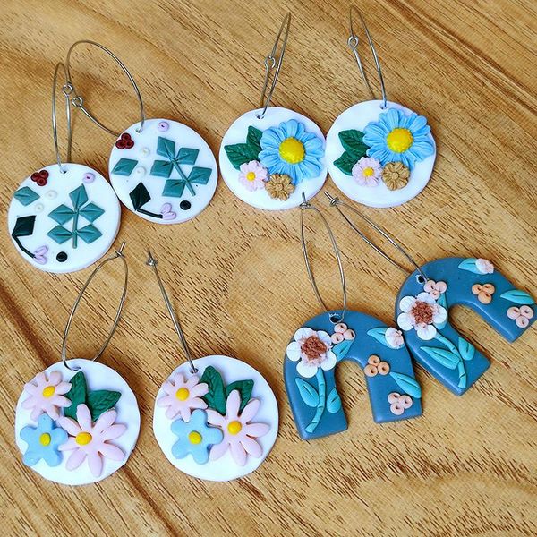 hoop & huggie handmade polymer clay leaf flower pattern circle pendant earrings for women boho sweet girl jewelry wholesale, Golden;silver
hoop & huggie handmade polymer clay leaf flower pattern circle pendant earrings for women boho sweet girl jewelry wholesale, Golden;silver