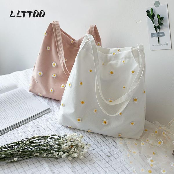 evening bags mini shoulder for women's shopper bag female handbag cute embroidery with daisies small canvas tote
evening bags mini shoulder for women's shopper bag female handbag cute embroidery with daisies small canvas tote