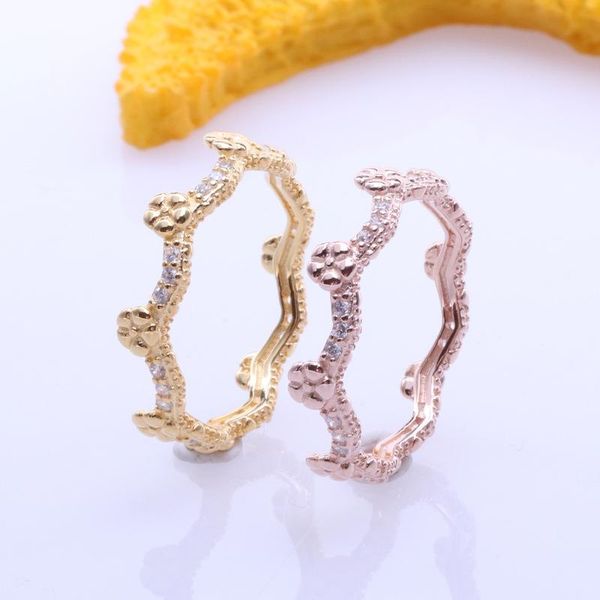 100% 925 sterling silver pan ring creative floret corolla fashion elegant fold for women wedding party jewelry cluster rings, Golden;silver 
100% 925 sterling silver pan ring creative floret corolla fashion elegant fold for women wedding party jewelry cluster rings, Golden;silver