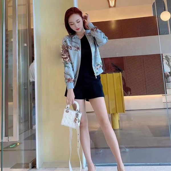 women's jackets 2021 early spring labor-intensive beaded embroidered gray jacket high street fashion casual baseball uniform ladies, Black;brown
women's jackets 2021 early spring labor-intensive beaded embroidered gray jacket high street fashion casual baseball uniform ladies, Black;brown
